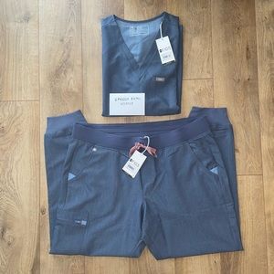 XL FIGS Heather Denim Scrub Set (Catarina Top/Zamora Jogger)